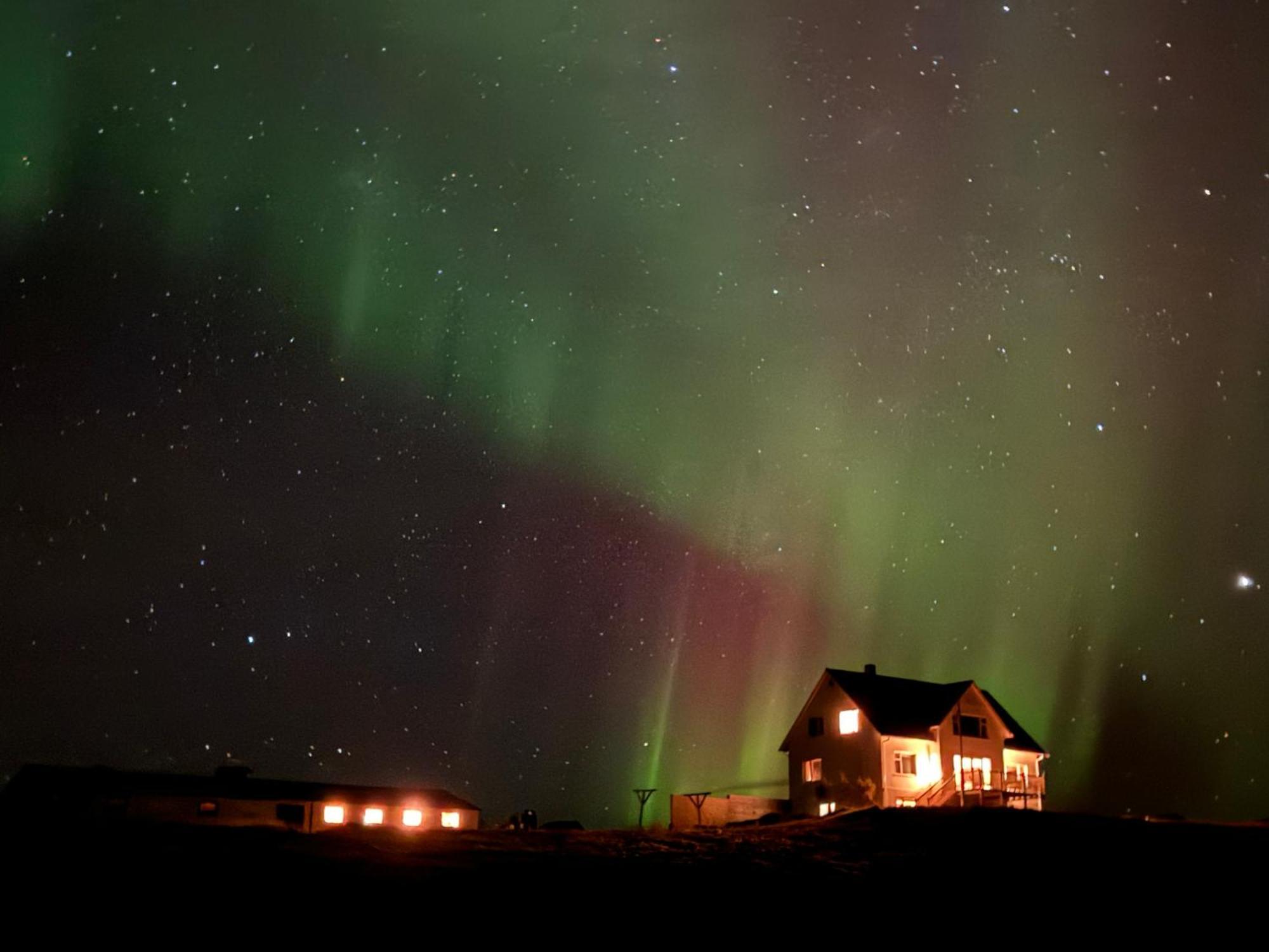 Mengi Countryside Bed and Breakfast Kjarnholt Buitenkant foto